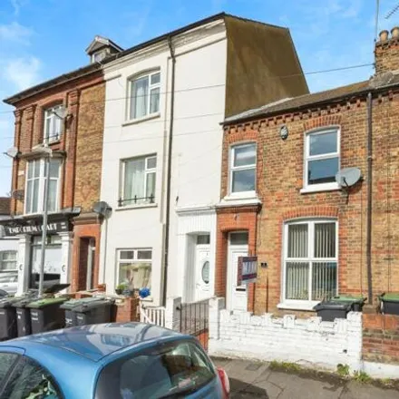 Buy this 2 bed townhouse on Milton Social Club in 34 Raphael Road, Gravesend
