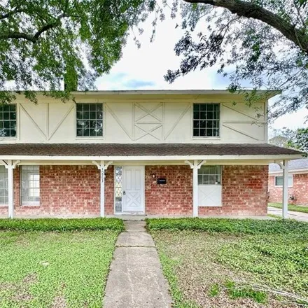 Buy this 3 bed house on 10203 Sagerock Dr in Houston, Texas