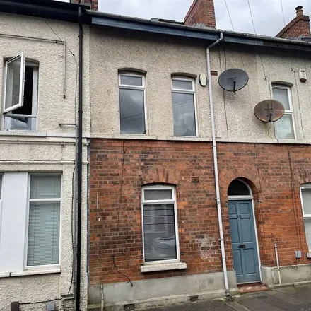 Image 4 - Kitchener Drive, Belfast, BT12 6LS, United Kingdom - Apartment for rent
