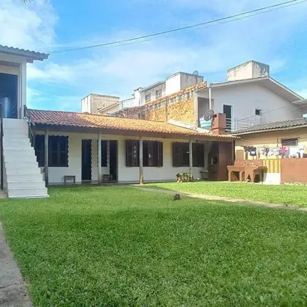 Buy this 6 bed house on Rodovia Jovino Piucco in Centro, Garopaba - SC
