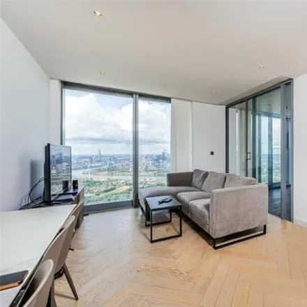 Rent this 2 bed room on Landmark West Tower in 22 Marsh Wall, Canary Wharf