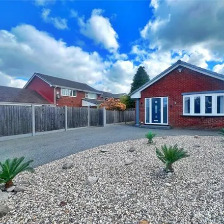 Image 1 - Bristol Avenue, Ashton-under-Lyne, OL6 8TZ, United Kingdom - House for sale