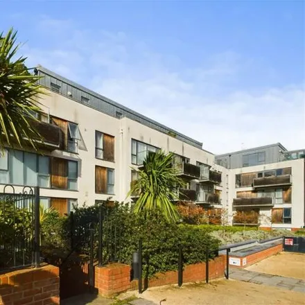 Buy this 1 bed apartment on unnamed road in Brighton, BN3 1WE