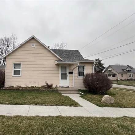 Buy this 2 bed house on 131 East Grant Street in Osceola, IA 50213