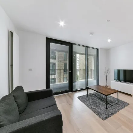 Rent this 1 bed apartment on Pinnacle House in Schooner Road, London