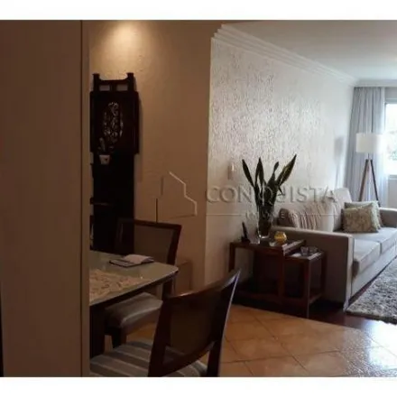 Buy this 3 bed apartment on Avenida Doutor Altino Arantes in Mirandópolis, São Paulo - SP