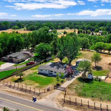 Buy this 5 bed house on 355 East Beacon Light Road in Eagle, ID 83616