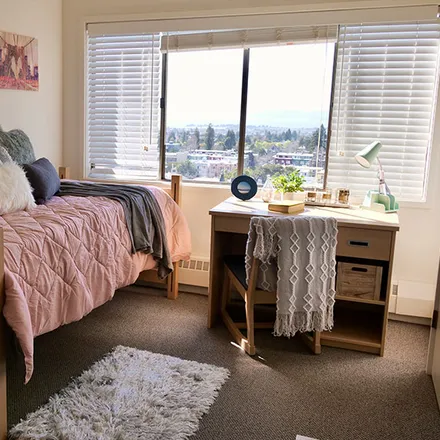 Rent this 1 bed apartment on Pacific School of Religion in Scenic Avenue, Berkeley