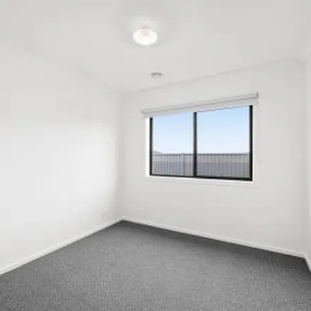 Rent this 4 bed apartment on unnamed road in Alfredton VIC 3350, Australia