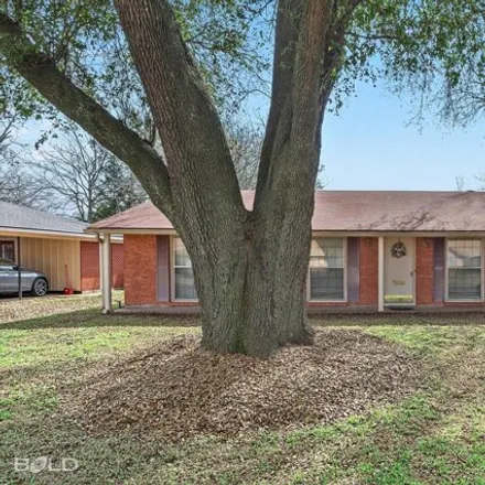 Buy this 3 bed house on 1109 East Washington Street in Shreveport, LA 71104