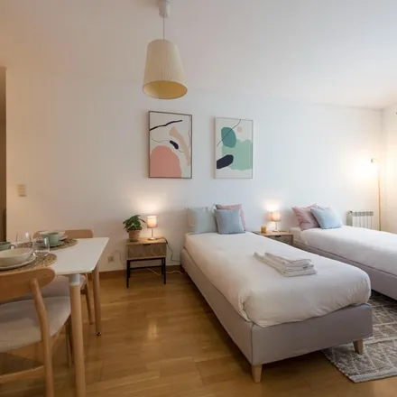 Rent this 1 bed apartment on Rua de Agramonte 52 in 4150-367 Porto, Portugal