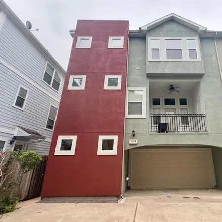 Buy this 3 bed townhouse on 1169 West 24th Street in Houston, TX 77008
