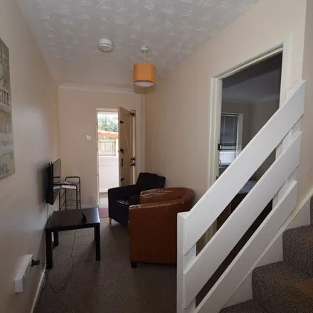 Rent this 3 bed apartment on 19 Holworthy Road in Norwich, NR5 9DG