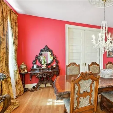 Image 9 - 2317 General Taylor Street, New Orleans, LA 70115, USA - House for sale