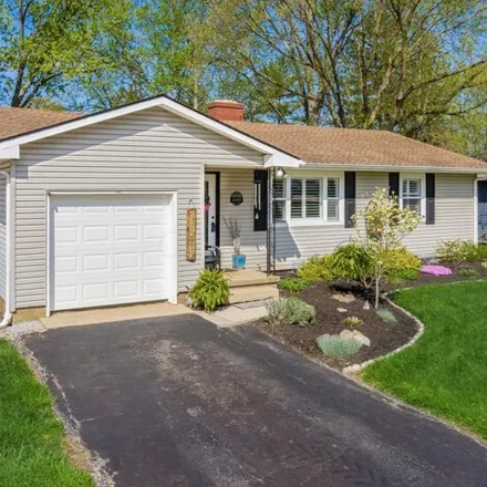 Buy this 3 bed house on 3507 Kroehler Drive in Hilliard, OH 43026