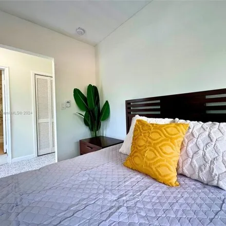 Image 5 - 1120 Northeast 81st Street, Miami, FL 33138, USA - Apartment for rent