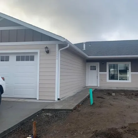 Buy this 3 bed house on 2573 Appleside Boulevard in Asotin County, WA 99403