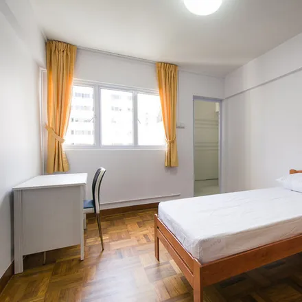Rent this 3 bed apartment on 404 Pandan Gardens in Pandan Gardens, Singapore 600413