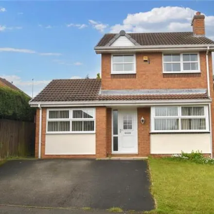 Buy this 3 bed house on Victoria Grange Way in Churwell, LS27 9RN
