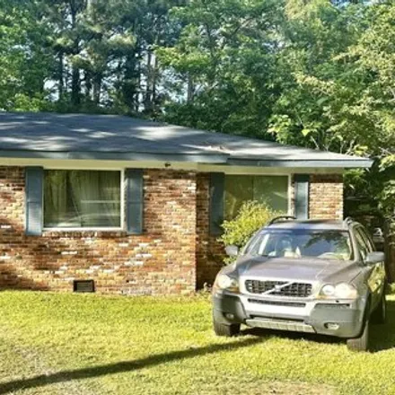 Buy this 3 bed house on 2509 Lumpkin Road in Fleming Heights, Augusta