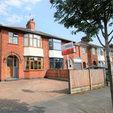 Rent this 3 bed duplex on Catesby Road in Rugby, CV22 5JJ