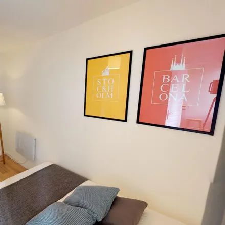 Rent this 5 bed room on 49 rue du Faubourg Saint Jaumes
