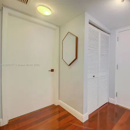 Image 3 - La Bottega, 1800 North Bayshore Drive, Miami, FL 33132, USA - Condo for rent