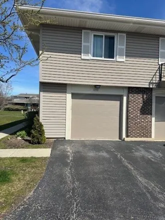 Rent this 2 bed house on 125 Barcliffe Lane in Schaumburg, IL 60194