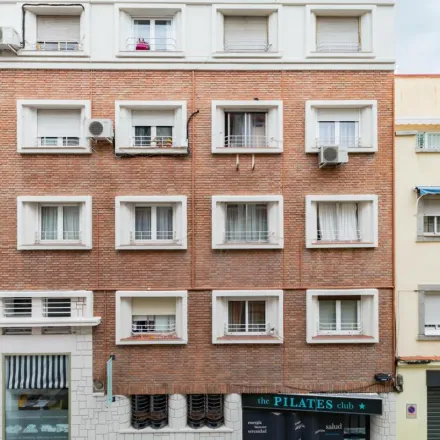 Image 6 - Fitz Burger, Calle de Gabriel Lobo, 20, 28002 Madrid, Spain - Apartment for rent