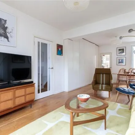 Image 7 - 170 Northcote Road, London, E17 7DH, United Kingdom - Townhouse for sale