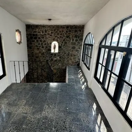 Buy this 5 bed house on Avenida Cuauhtémoc in Tlaltenango, 62270 Cuernavaca