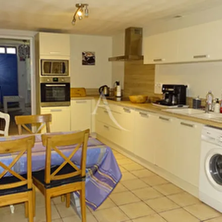Rent this 3 bed apartment on 53 Rue Trivalle in 11000 Carcassonne, France