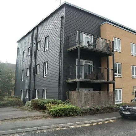 Rent this 2 bed apartment on Schoolfield Way in Thurrock, RM20 3AF