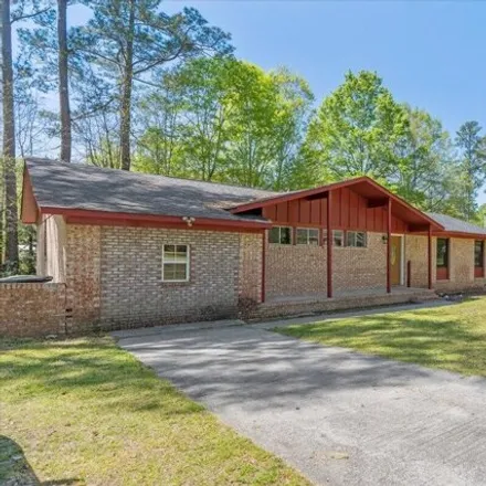 Buy this 3 bed house on 805 Pine Lane Drive in Thomson, GA 30824