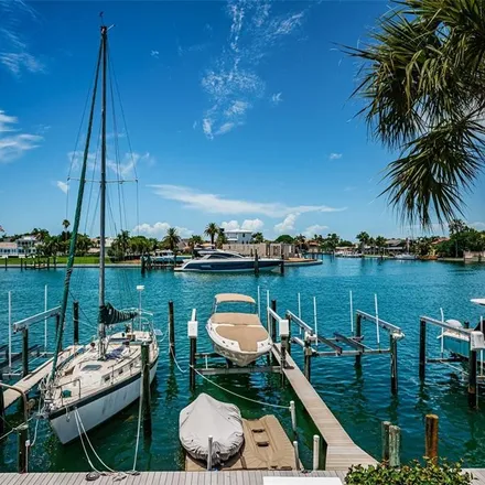 Image 9 - Pine Key Lodge IV, 390 Pinellas Bayway South, Tierra Verde, Pinellas County, FL 33715, USA - Townhouse for sale