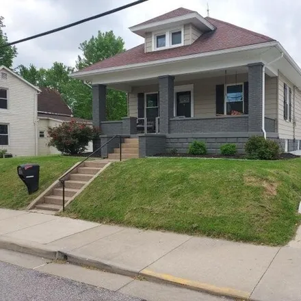 Image 2 - 199 West 17th Street, Jasper, IN 47546, USA - House for sale