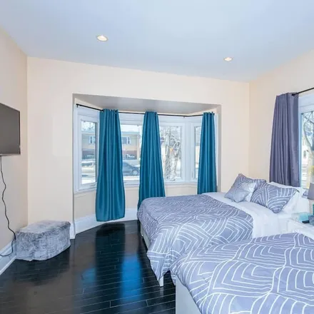 Rent this 1 bed apartment on Niagara Falls in ON L2E 4E7, Canada