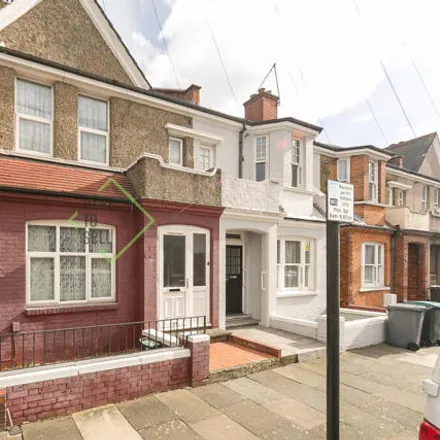 Buy this 3 bed townhouse on Mark Road in London, N22 6PX