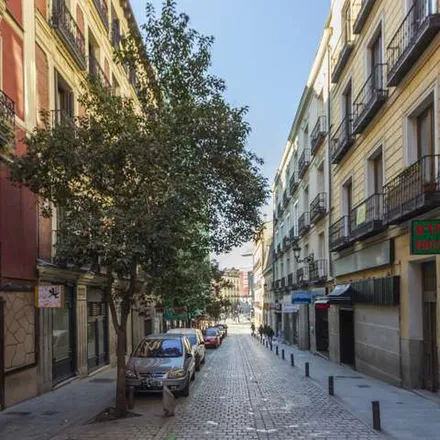 Rent this 1studio apartment on Madrid in Ópera Victoria, Calle de Caños del Peral