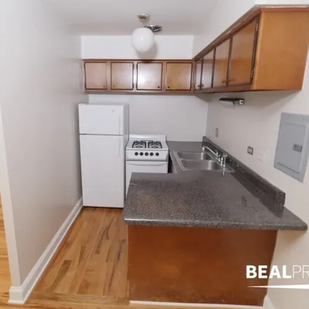 Rent this studio apartment on 660 W Wrightwood Ave in Unit cl, #209