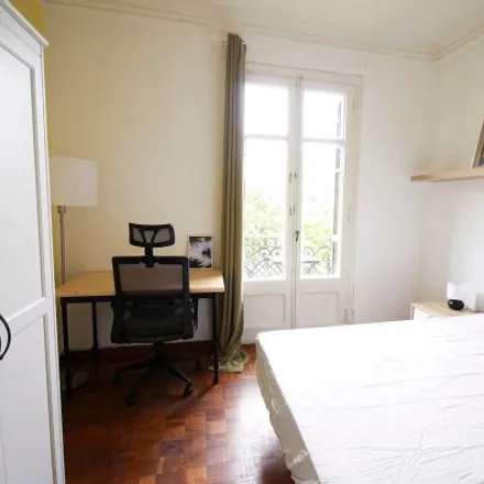 Image 1 - Carrer de Calàbria, 98 B, 08001 Barcelona, Spain - Room for rent