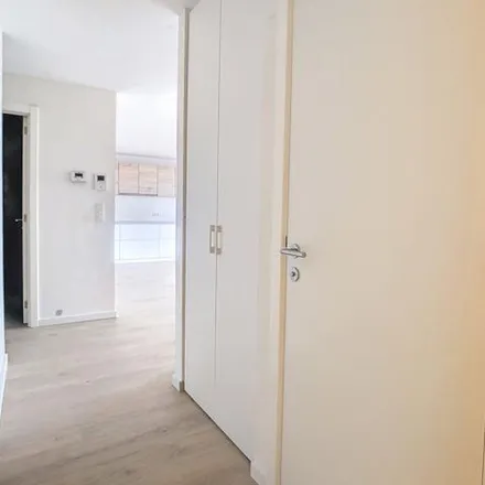 Image 5 - Ninoofsesteenweg 60, 1500 Halle, Belgium - Apartment for rent