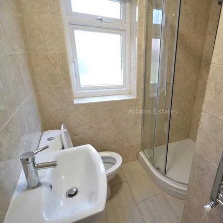 Image 7 - 47 Brighton Road, Reading, RG6 1PS, United Kingdom - Townhouse for rent