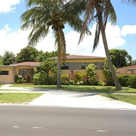 Image 1 - 701 Northeast 159th Street, North Miami Beach, FL 33162, USA - House for sale