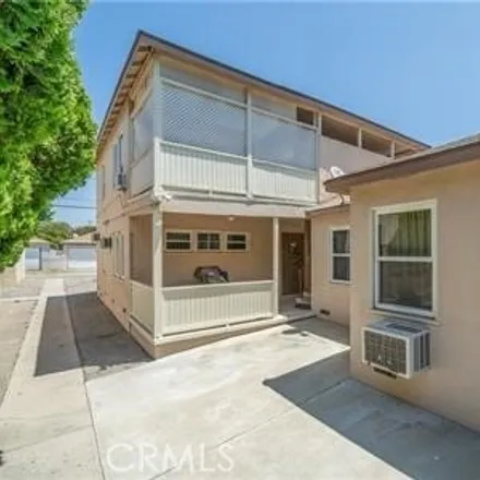 Image 4 - Alley 80809, Los Angeles, CA 91607, USA - House for sale