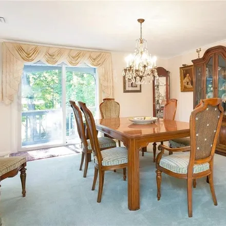 Image 9 - 30 Lancaster Place, Turn of River, Stamford, CT 06905, USA - House for sale