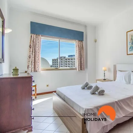 Rent this 4 bed house on 8200-291 Distrito de Évora
