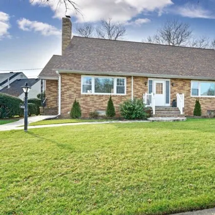 Rent this 4 bed house on 489 Sea Girt Avenue in Sea Girt, Monmouth County
