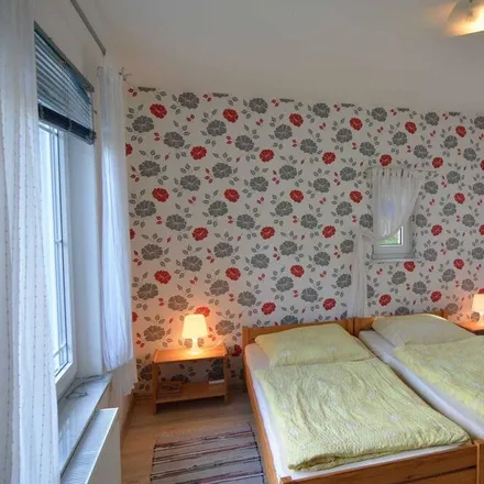 Rent this 1 bed apartment on Freiwillige Feuerwehr Bernau b. Berlin - Löschzug Schönow in Dorfstraße, 16321 Bernau