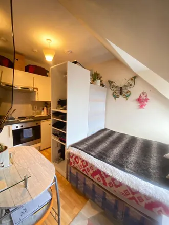 Rent this studio apartment on Esty Perfect Beauty World in 71 Camberwell Church Street, London